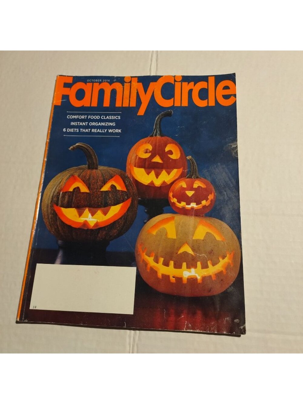 Family Circle Magazine October 2011 Halloween Theme With Pumpkin Carving Ideas